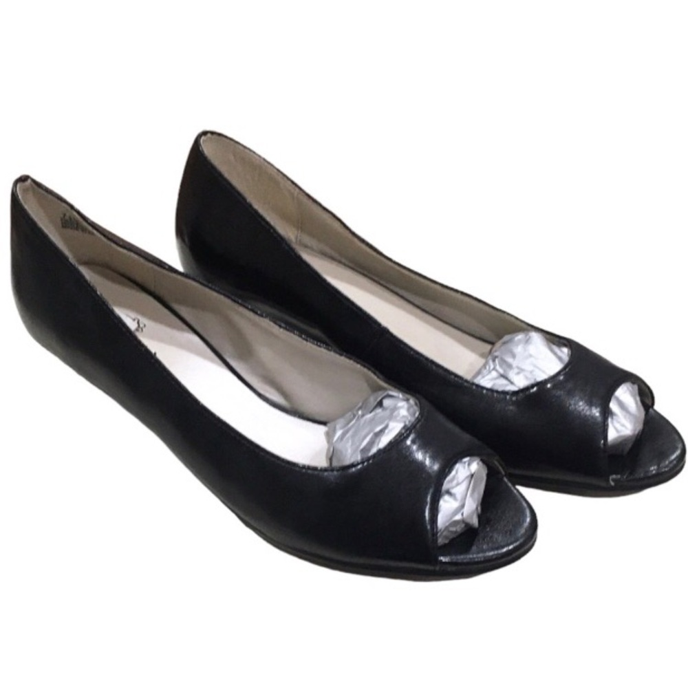 Sbicca of California Elegant Black Peep Toe Wedge Shoes 7.5